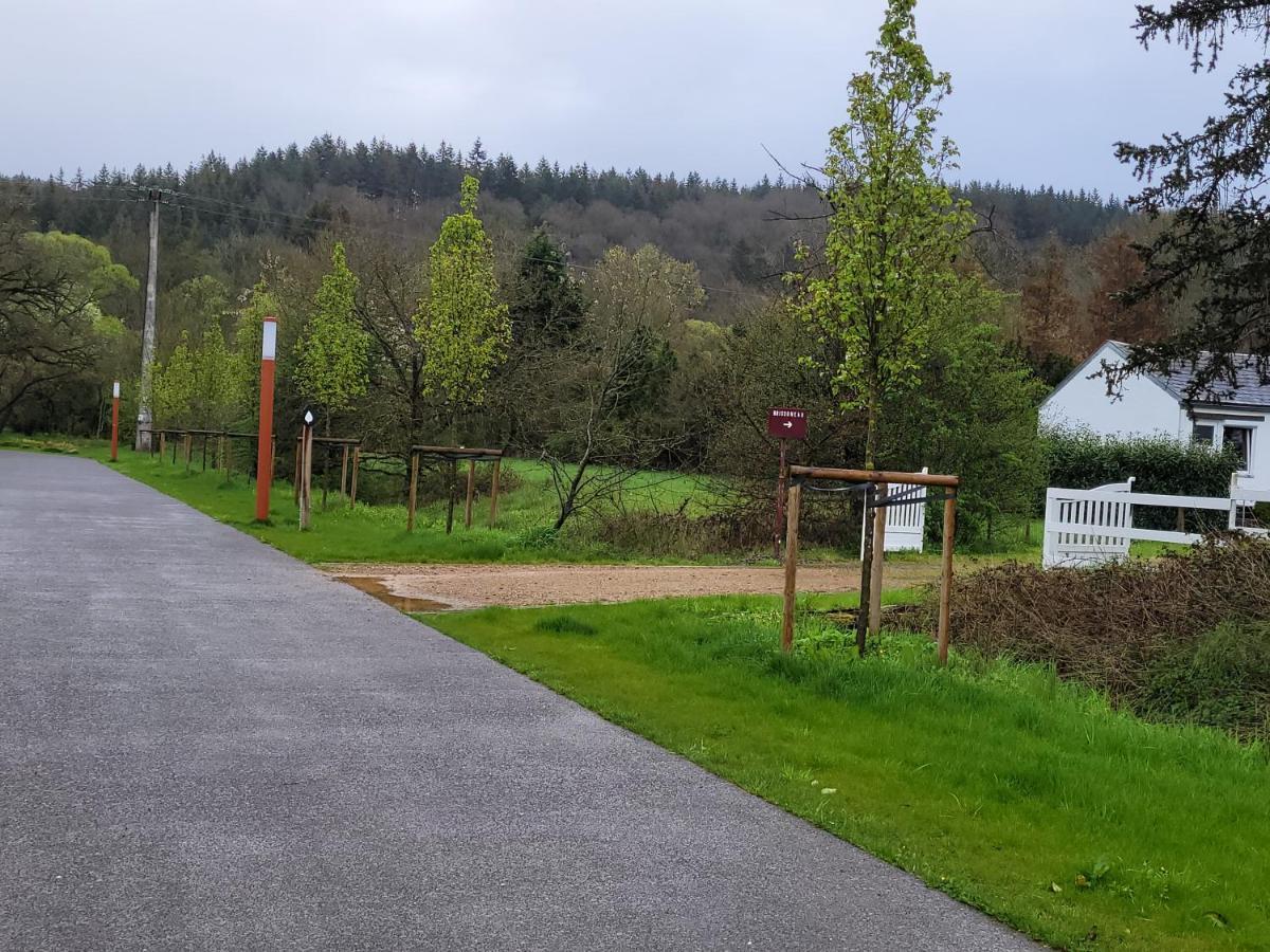 Le Brissoneau Rendeux Motel Exterior photo